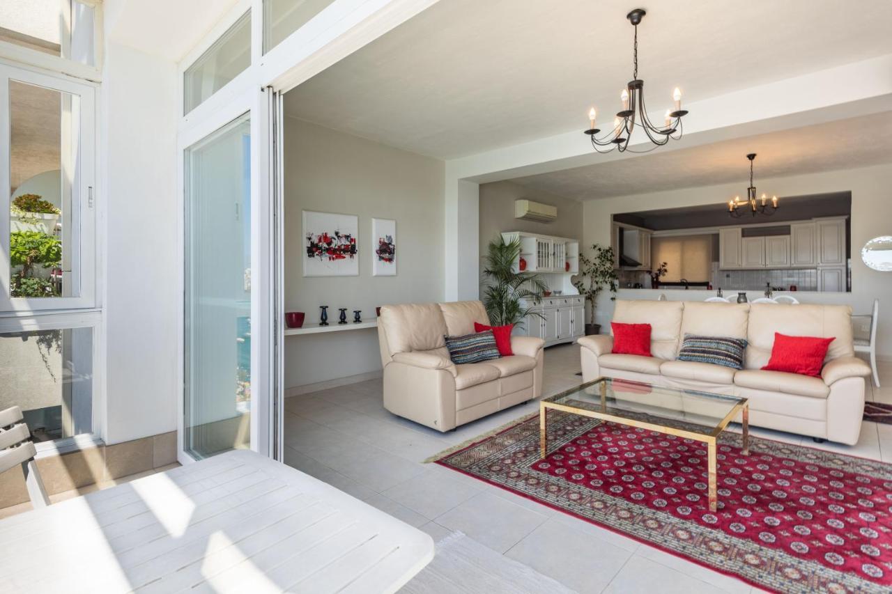 Stunning - Seafront 3-Bedroom 6Th Floor Слима Екстериор снимка